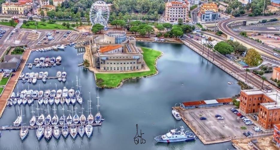 La Casetta Al Centro Di Ольбія Екстер'єр фото